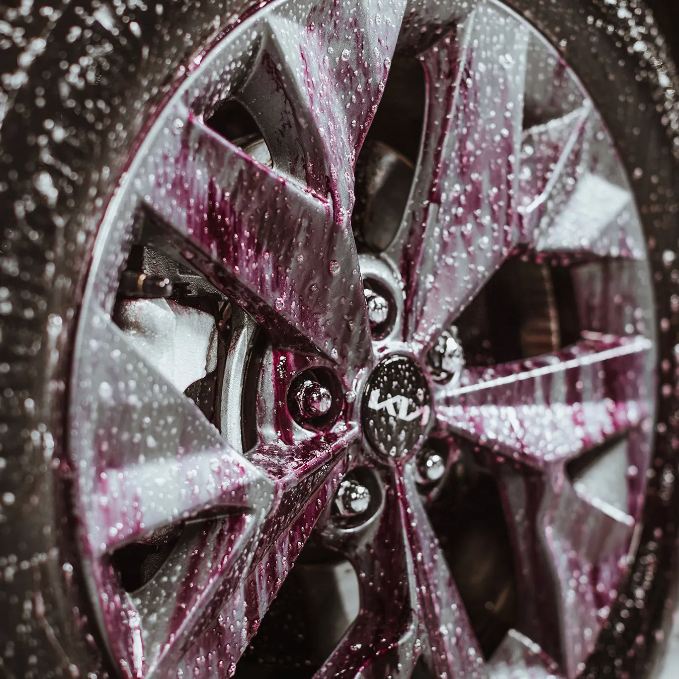 wheel and tire cleaners